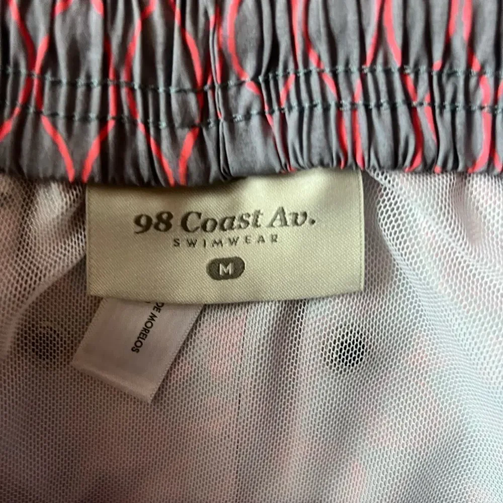 98 Coast Av Men’s Swim Trunks linear Flowers size M - Picture 3 of 4
